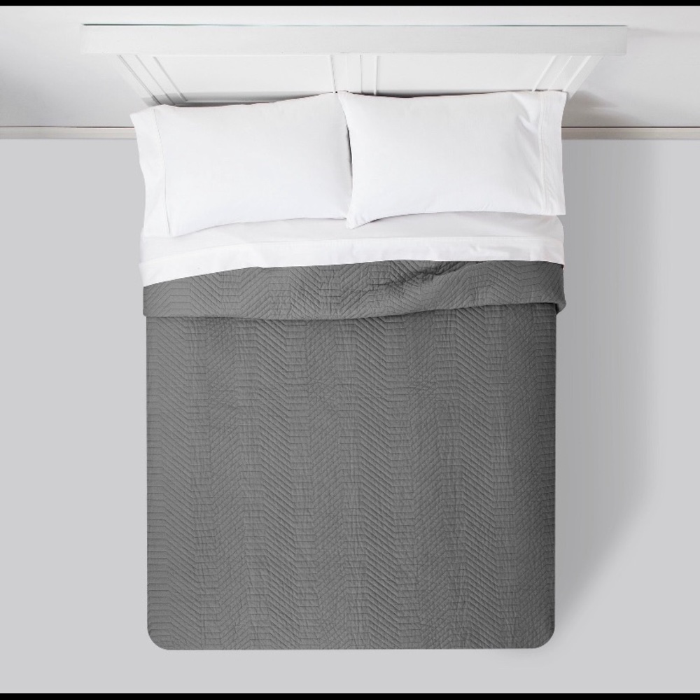 Geo Stitch quilt, Drak Gray King size
